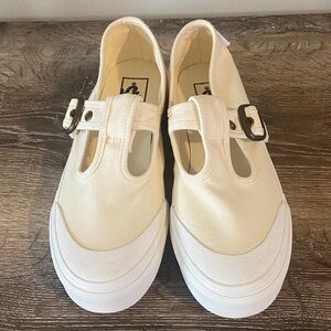 Vans Off The Wall NWOT Women's Sz 8 8.5 9 Men’s Sz 6.5 7 Cream Sneakers Buckle